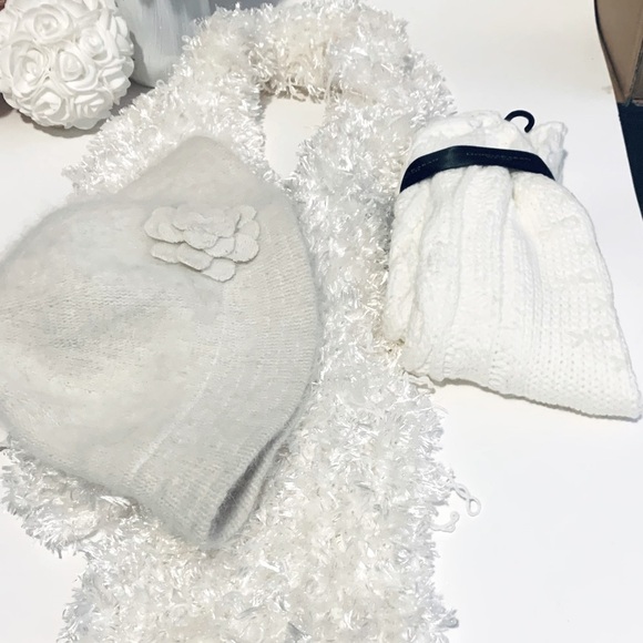 DKNY Knit Socks ,Angora Hat & Super soft Scarf - Picture 3 of 4